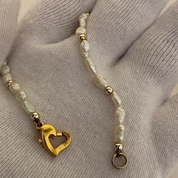 GENUINE fresh water pearl necklace with ghw - Picture 7 of 7